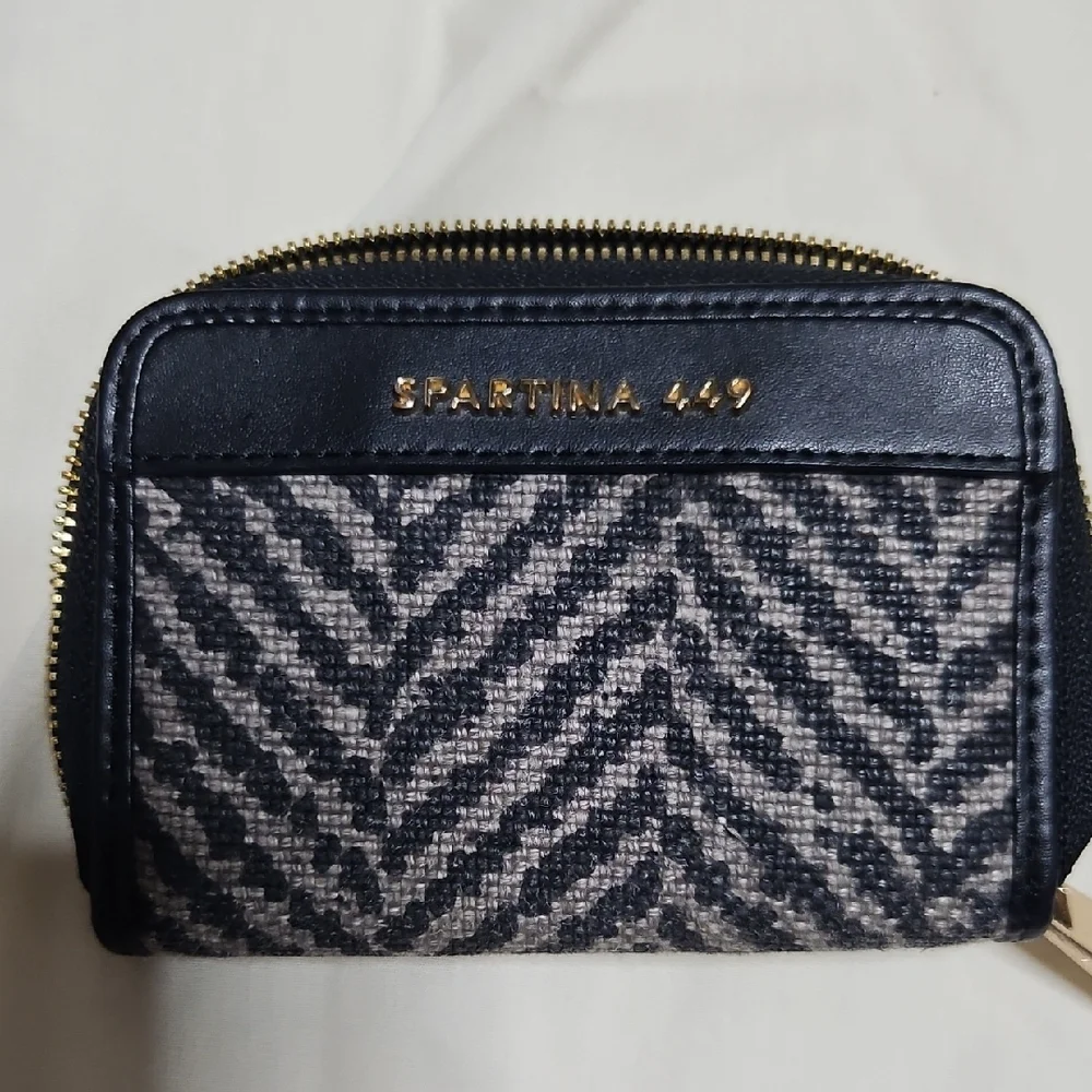 Spartina 449 Lorelei First Mate Small Zip Around Wallet
